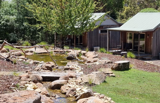 D'Altons Studios - Photo 22