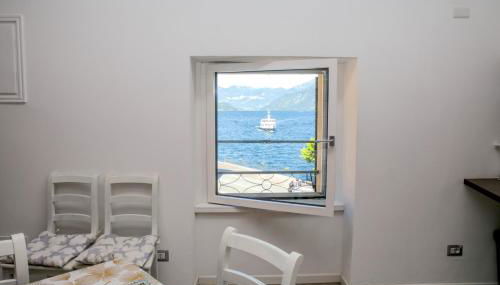 Casa Hygge - Lake Front - Photographer's Art Home - Foto 1