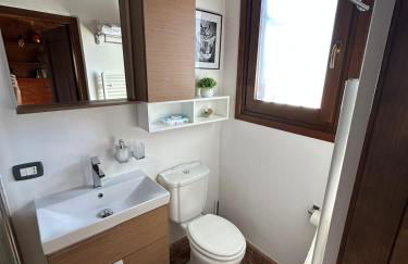 La casa dei piloti, intero alloggio con giardino privato, 2 camere da letto e 2 bagni - Foto 17