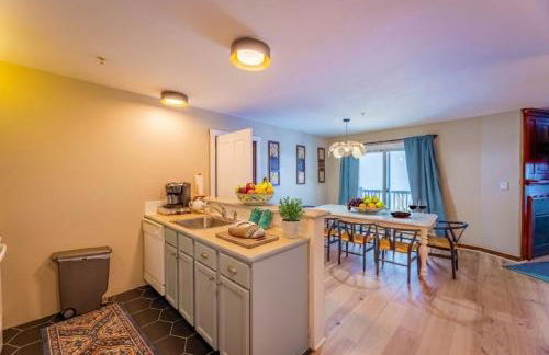 Lux Stay USA Ballhooter Vista Ski-InOut Hot Tub - Foto 11