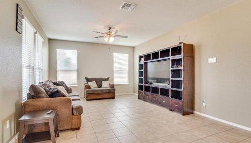 Family Friendly! 2-Story Home Near Georgetown Sq - Foto 3