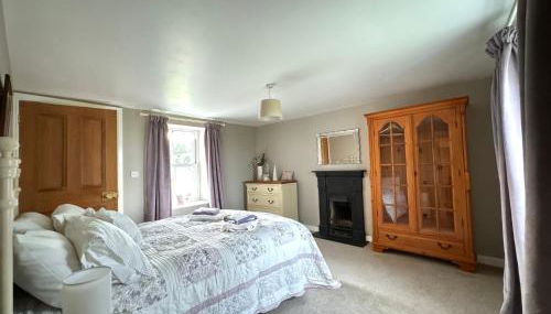 Holly Tree Cottage - Photo 5