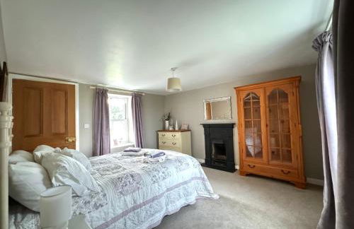 Holly Tree Cottage - Photo 5