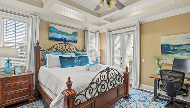 Poseidon's Grotto! 4BR 4.5ba Dog-friendly Heated Private Pool Grill Sleeps 12 - Foto 5, Habitación