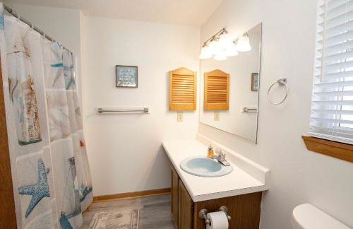 Semi-Oceanfront, Private Pool, Hot Tub, 400 ft to Beach Access, WL940, The B B Inn - Foto 34