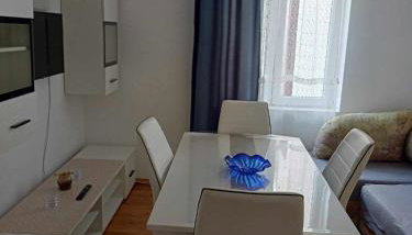 Apartman Ličanka - Foto 4
