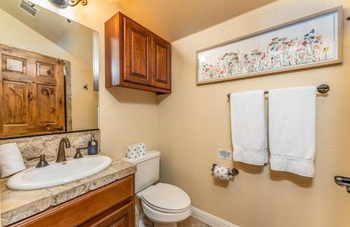 Mountain Elegance w/ pool, spa, projector - Foto 41