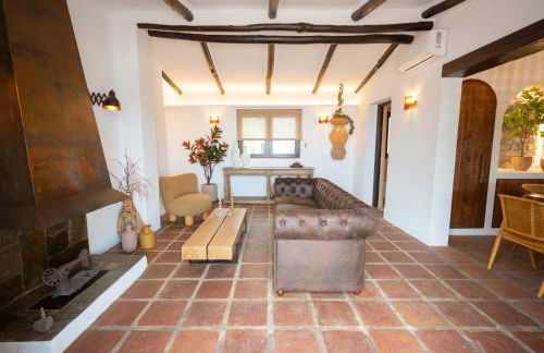 RentitSpain 15 Minutes from the Beach Cortijos Fandango Comfort y Mountain Views - Photo 35