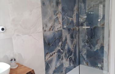 Veronica' s house - Photo 16