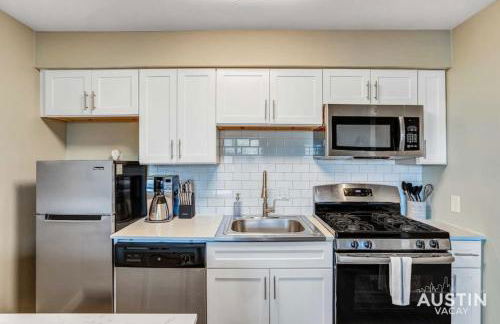 Get Comfy Memory Foam Beds and Tub in Central ATX - Foto 3