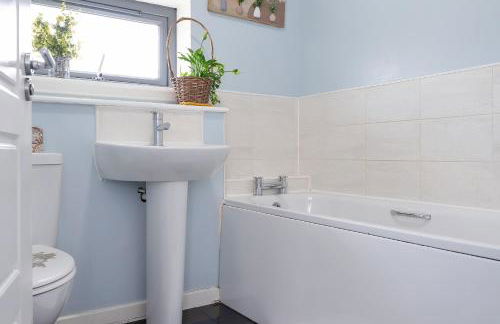 House near Edinburgh Ideal for Small Groups, Contactors & Tourists - Photo 20