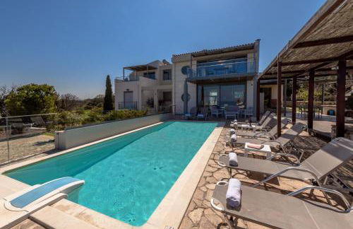 Villa Serenity - With Private Heated Pool - Foto 6