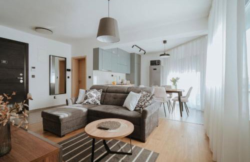 Apartman V u centru Kutine - Foto 4