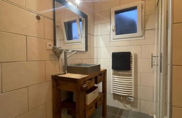 Bel Appartement dans résidence cheminée /Jardin - Foto 37