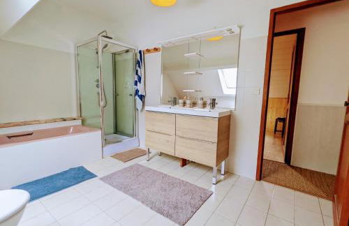 La Bigourdane Grand gîte confortable & Spa - Foto 21