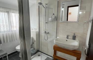 Casa da Avó Maria, Largo de Santo António, n 97395AL - Foto 22