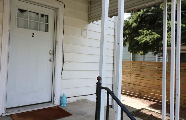 Windsor Park Pad apt 2 min to Mass Ave With AC - Foto 12