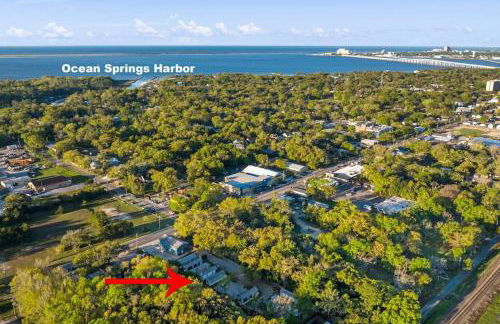 Best Cottage in Ocean Springs- GOLF CART INCLUDED!!! - Photo 20