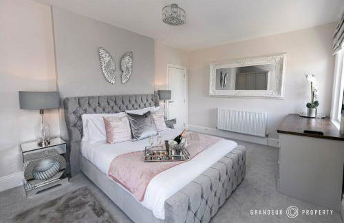 Central Park Suite by Grandeur Property - Photo 13