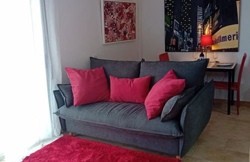 El estudio de las mariposas,sofa cama , cocina y baño - Photo 26