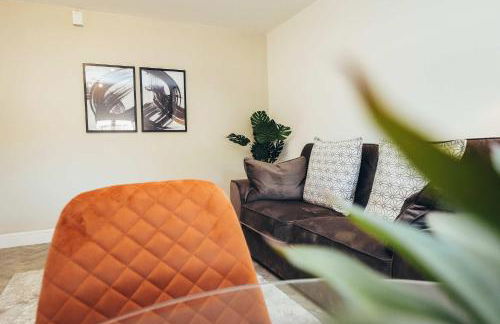 BIG DISCOUNTS THIS WEEK Free Parking WiFi Washer - Photo 8