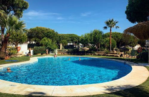 Fantastic 3-Bedroom Holiday Home including Tennis and Pool Near Golf Course - Foto 9