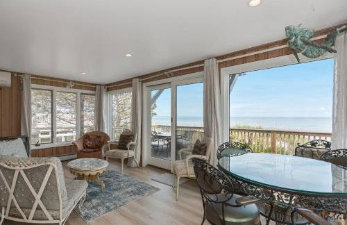 Ocean front home on dunes of Wingaersheek Beach - Photo 37