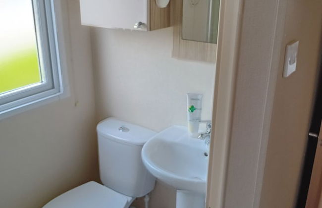 Cozy Chalet Sleeps 4 With Garden - Foto 6