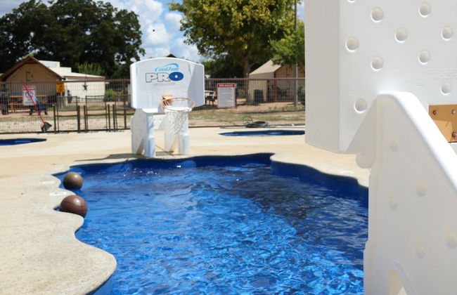 Son's Rio Cibolo - Glamping Cabin H - Foto 12