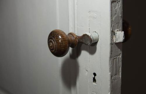 Bel appartement en pierre de 100 m2 avec cour. - Foto 15