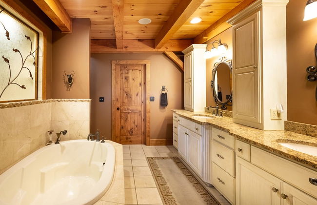 Lake Views Luxury Hottub Game Rm 5bed 4 5bath - Foto 25