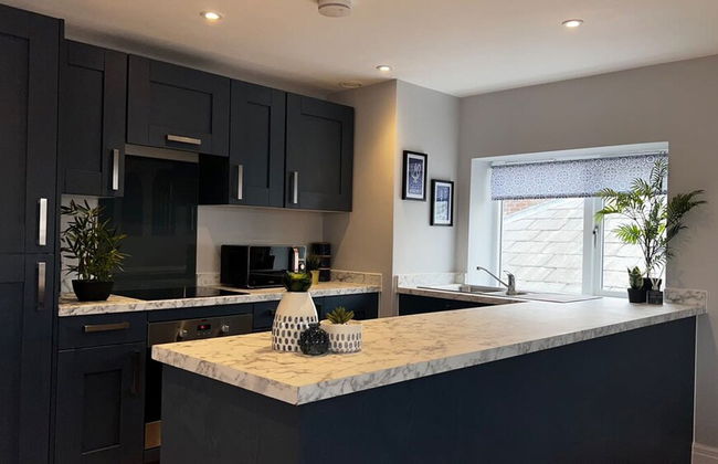 The Gathering On The Rows - City Centre - Photo 71