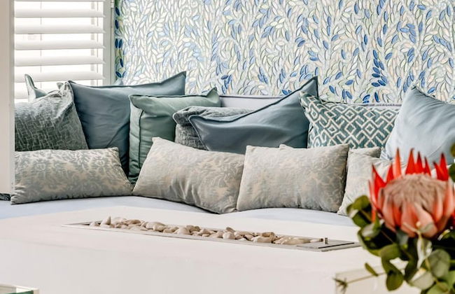 Villa Bleu Blanc in Camps Bay With Pool and Views - Foto 41