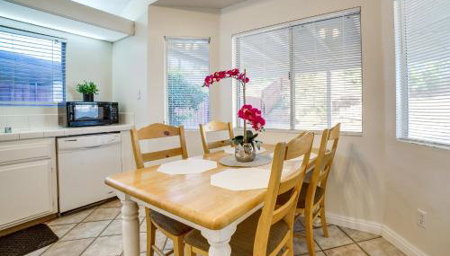 Home 8 Mi to Dtwn Riverside Families Welcome! - Foto 3