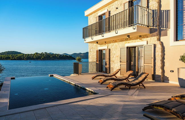 Sea front Villa Draga - infinity pool - Foto 26