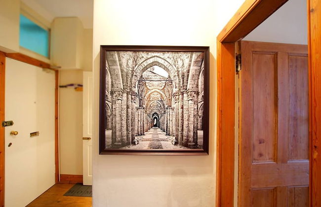 JOIVY Gorgeous Two Bedroom Apartment With Castle Views - Foto 14