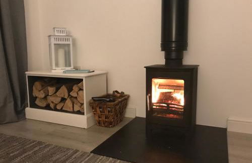 Seaglass Cottage, 5 mins from beach, hot tub on request - Photo 19