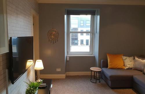 Modern Broughton Apartment - Walk to City Centre and St James Quarter - Foto 4