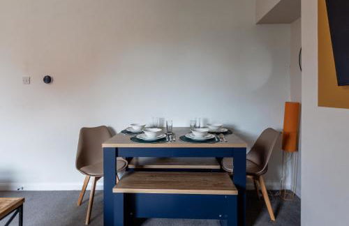 Comfortable 3-Bedroom Home in Seaham, 7 Persons - Photo 3