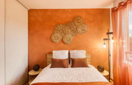 L'îlot Zen- Idéal pour famille-Groupe-Pro-Double Parking-highwifi-Aeroport Orly 8min-Paris30min - Foto 13