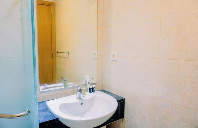 Homey And Modern 2Br At The Mansion Kemayoran Apartment - Foto 13