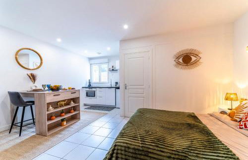 Le Minorel - Wifi - Netflix -Free Parking - Métro - Foto 7