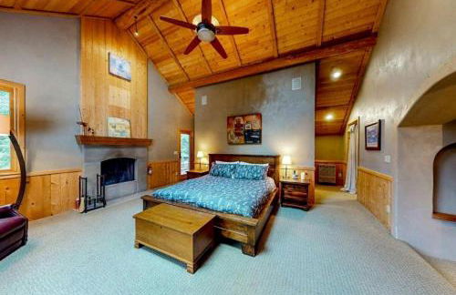 Immaculate Cabin Rental with a Hot Tub next to Lake Pend Oreille in Bonner County, Idaho - Foto 6