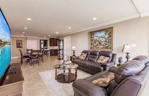 1055-606 Gulf Side High Rise with Pond View - Foto 11