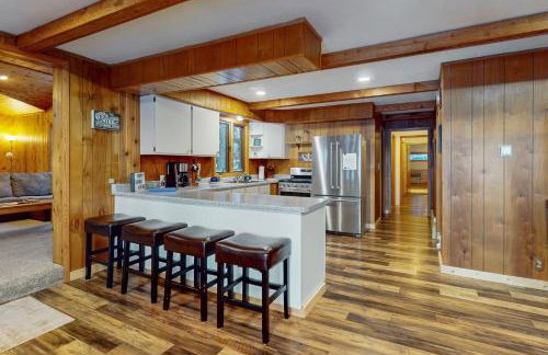 Good Time Inn - Photo 6