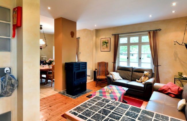 Bungalow in Monceau en Ardenne With Garden - Foto 14