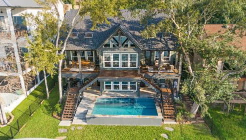 Lakefront LUXE | Pool, Spa, Jet Ski at Happy Place - Foto 3