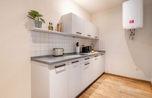 Schoenhouse Avenue by Limehome - Photo 46