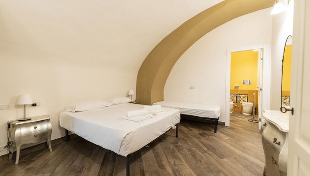 Via Carlo De Cesare 56 - Camera 2 - Foto 2, Habitación