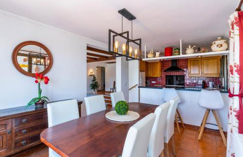 Casa Honiol, private and spacious villa with sea views - Foto 9